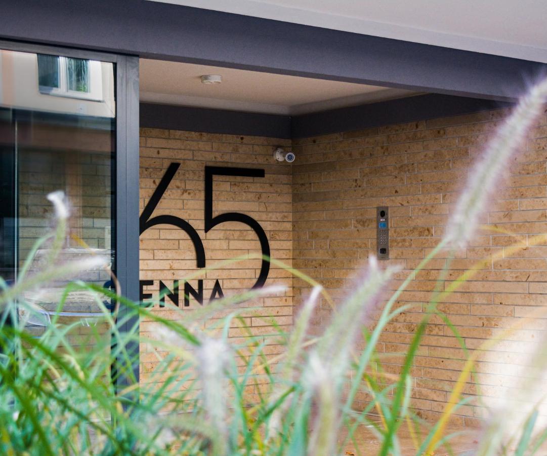 Warsaw Seasons By Alluxe Boutique Apartments Exterior foto