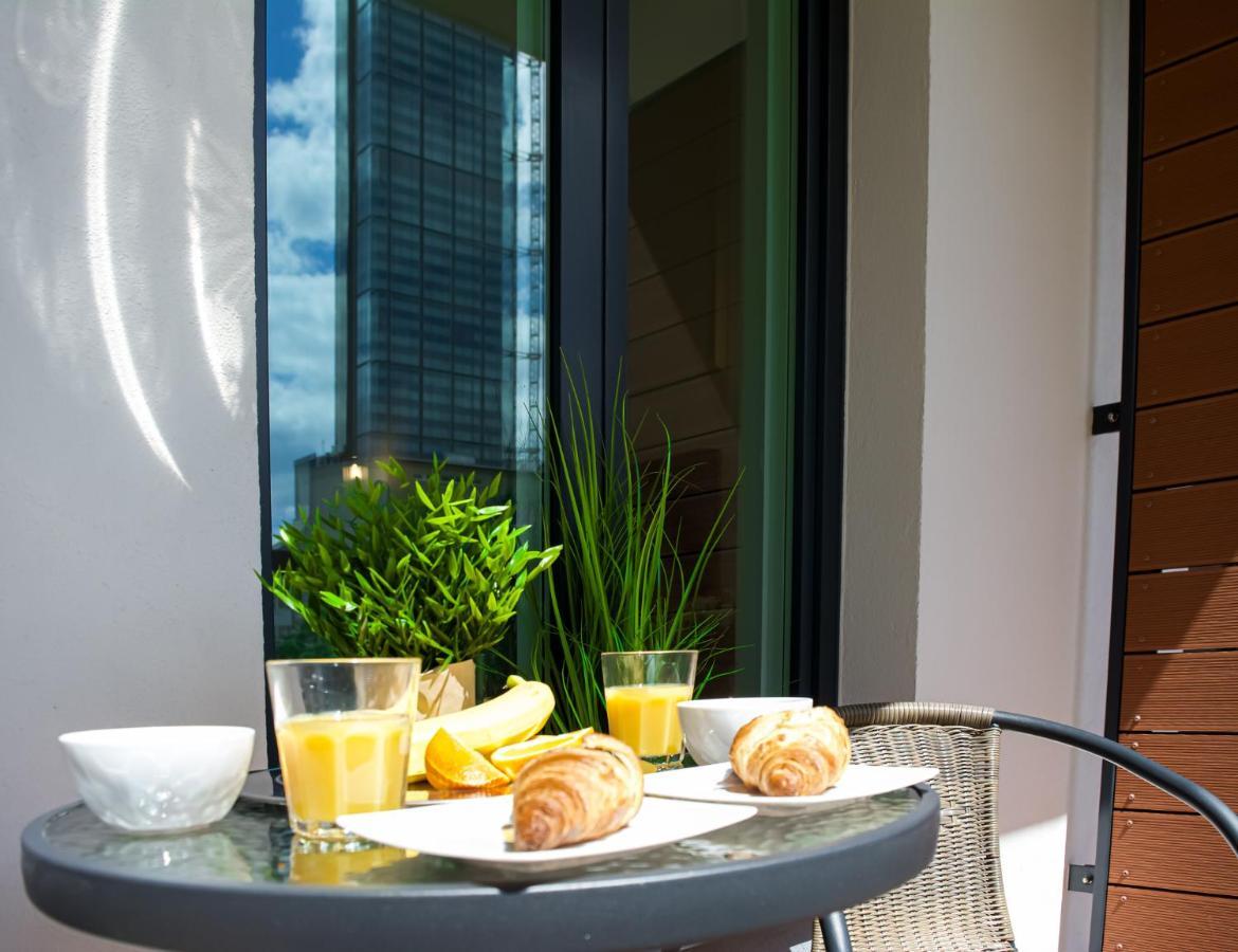 Warsaw Seasons By Alluxe Boutique Apartments Exterior foto