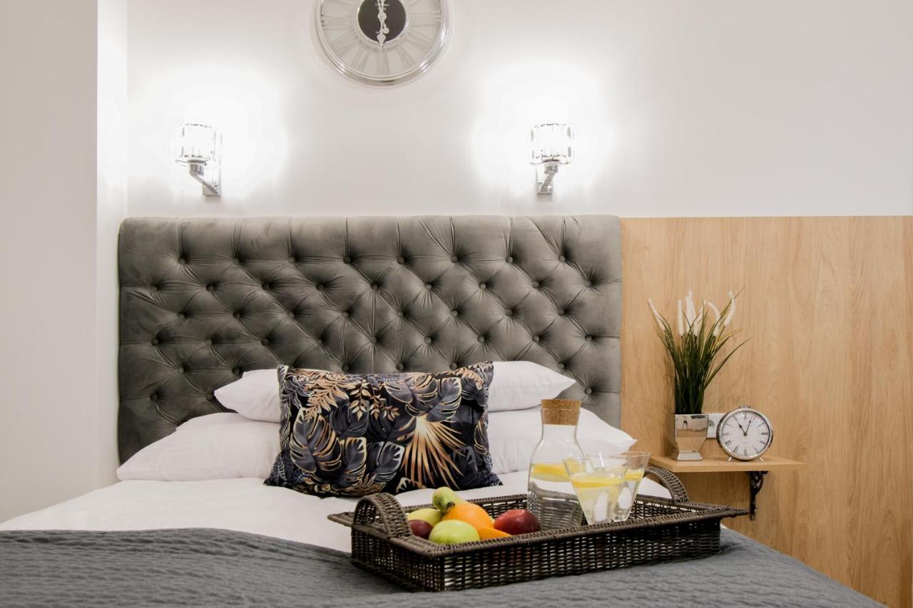 Warsaw Seasons By Alluxe Boutique Apartments Habitación foto