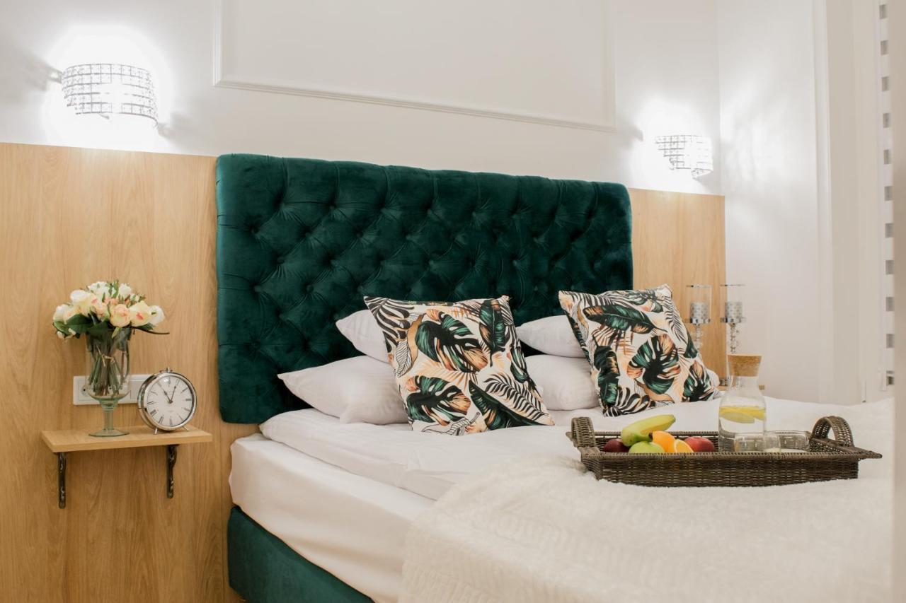 Warsaw Seasons By Alluxe Boutique Apartments Habitación foto
