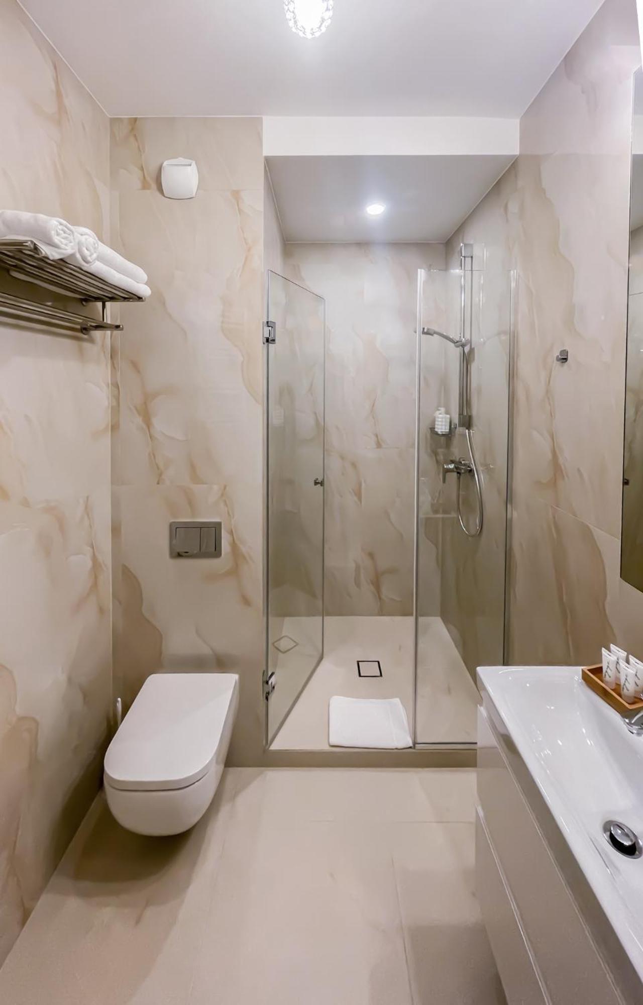 Warsaw Seasons By Alluxe Boutique Apartments Habitación foto