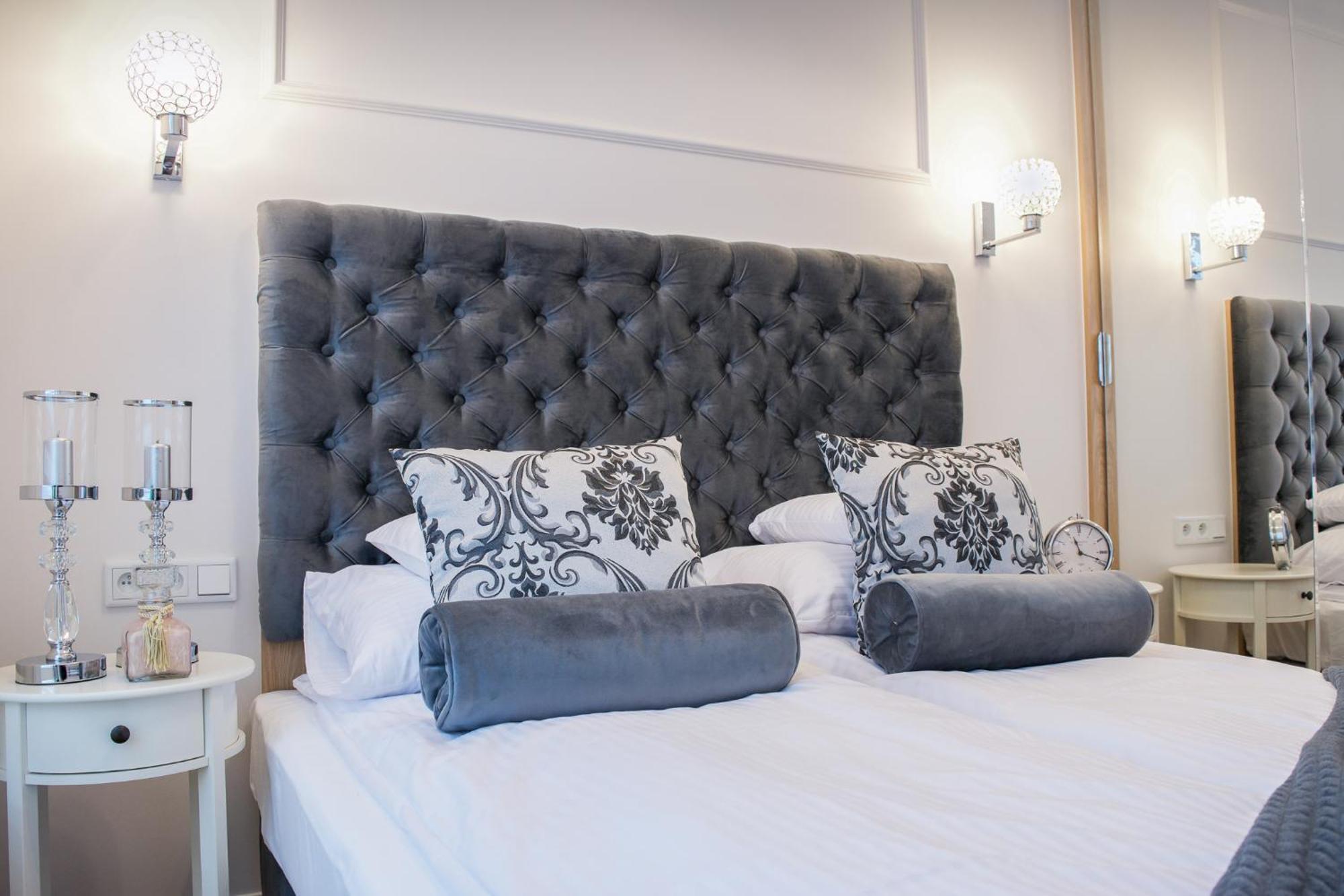 Warsaw Seasons By Alluxe Boutique Apartments Exterior foto